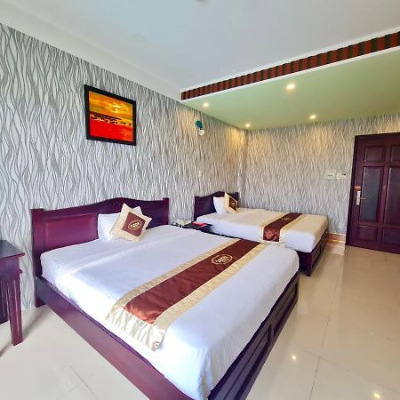 Ozon Hotel Nam Can Exterior photo