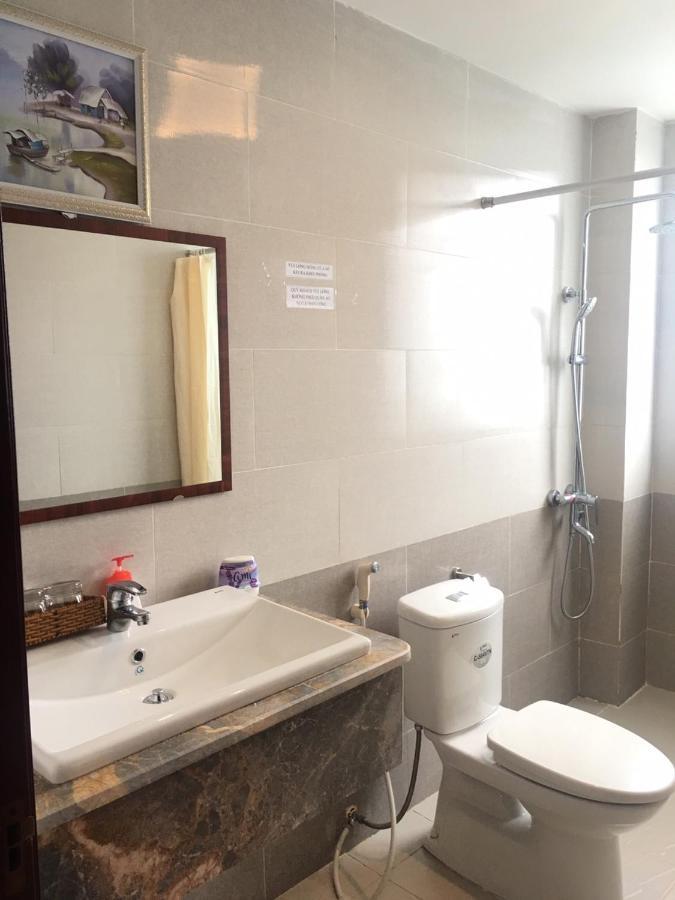 Ozon Hotel Nam Can Exterior photo