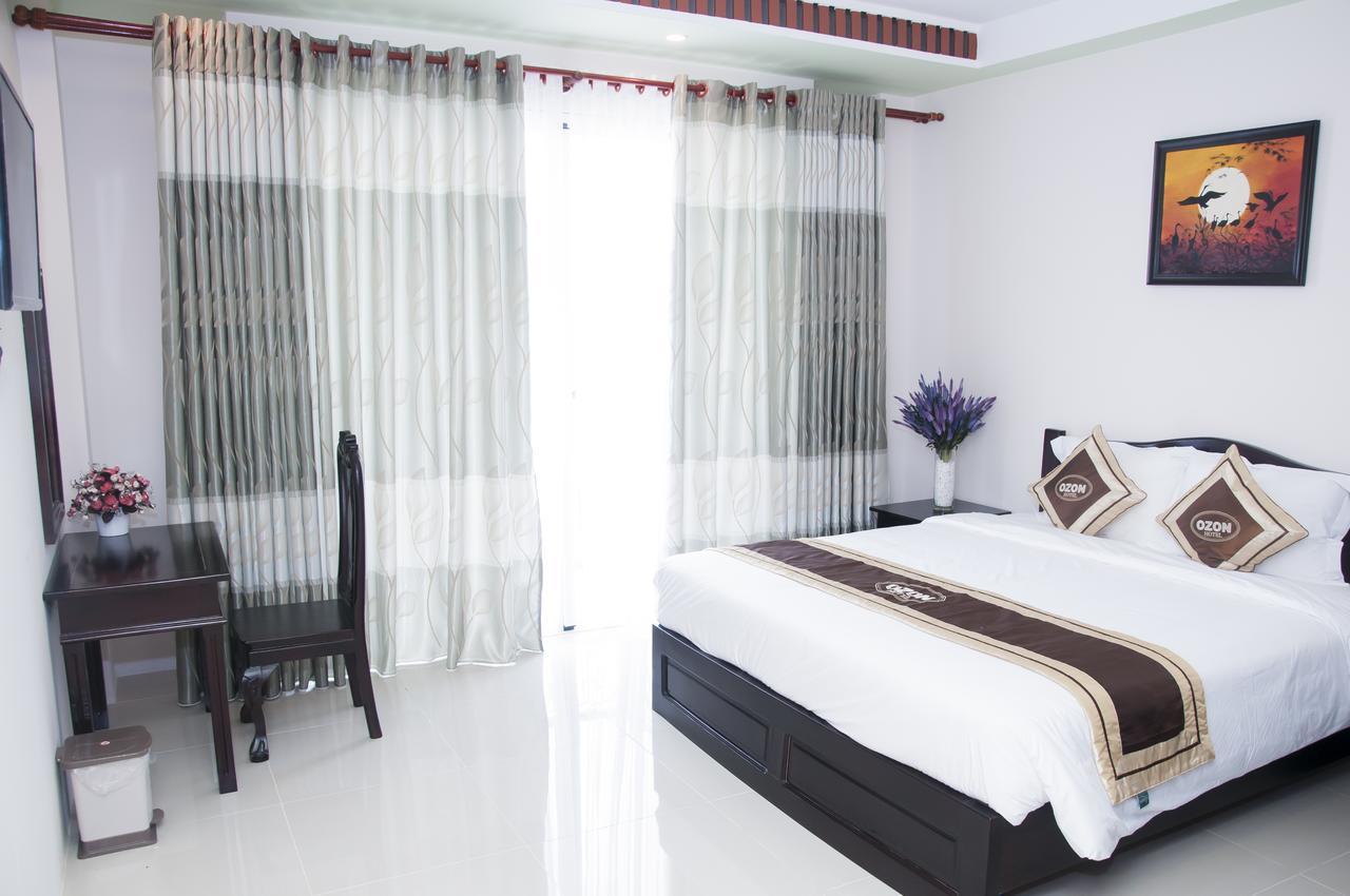Ozon Hotel Nam Can Exterior photo